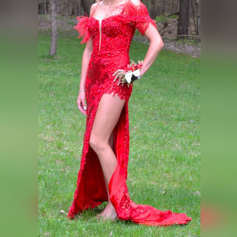 Sherri Hill Red Lace-Up Feather Sleeve Prom Dress - Picture 4 of 8
